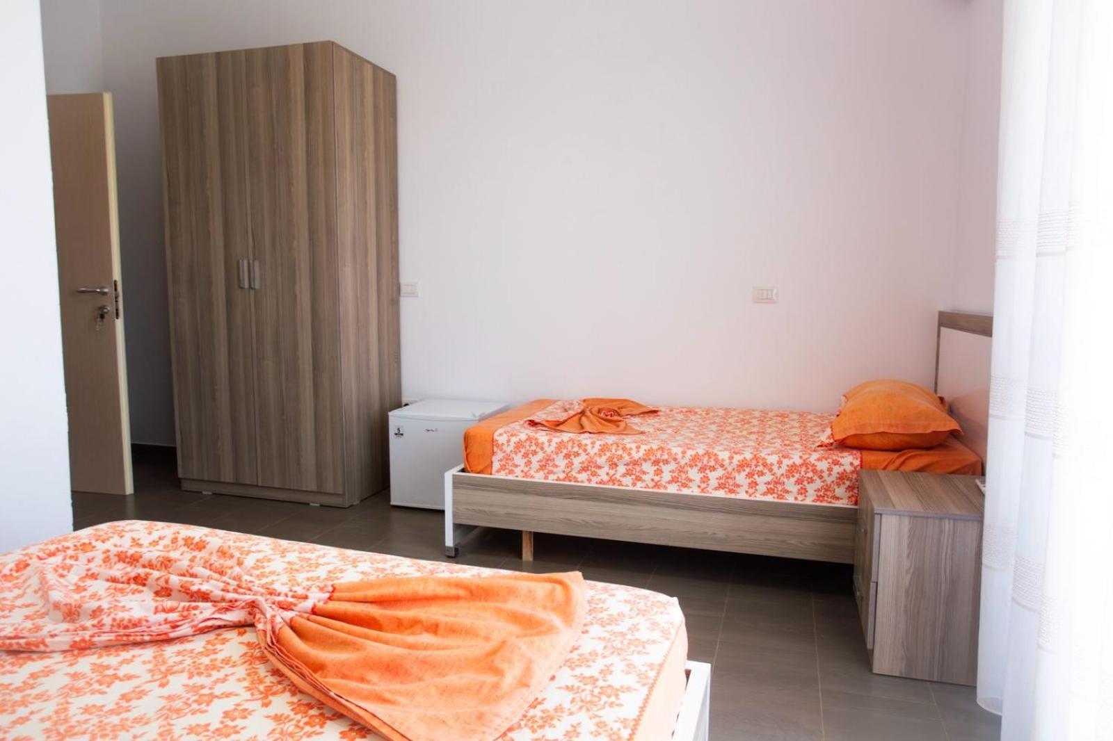 Jaho Hotel *
